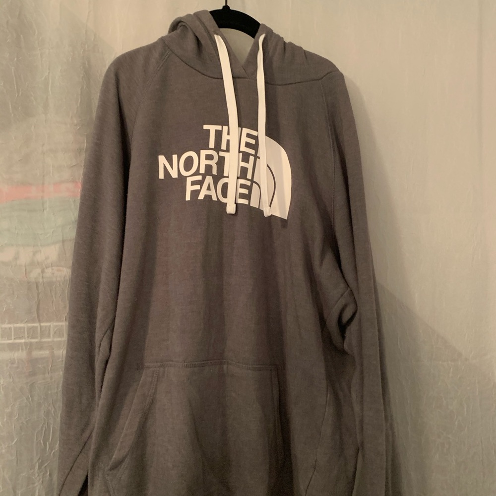 Grey north face hoodie